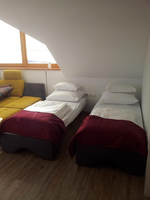 Apartments Katja 克拉尼斯卡戈拉 客房 照片