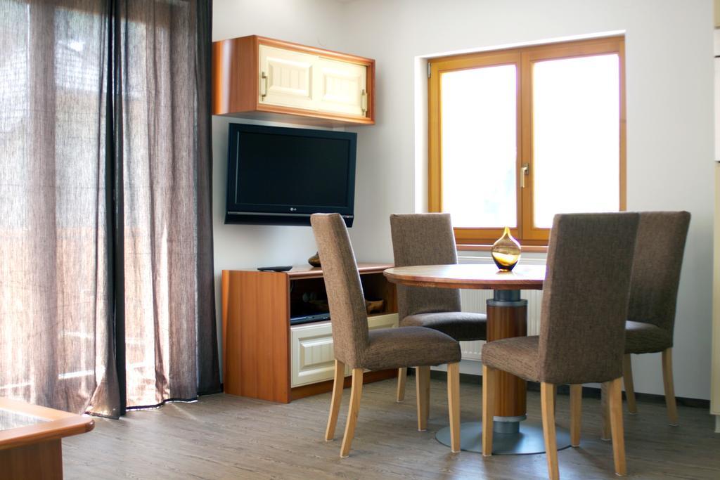 Apartments Katja 克拉尼斯卡戈拉 客房 照片